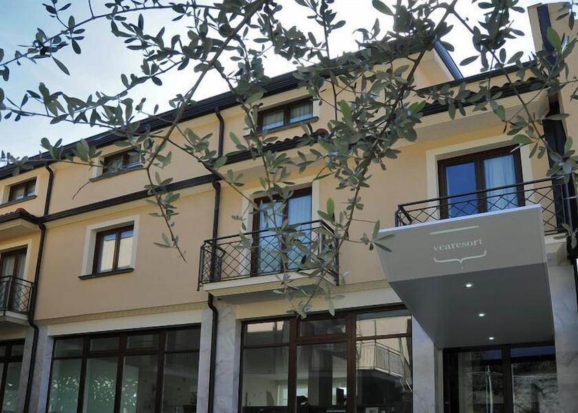 Campania Mercato San Severino Facade