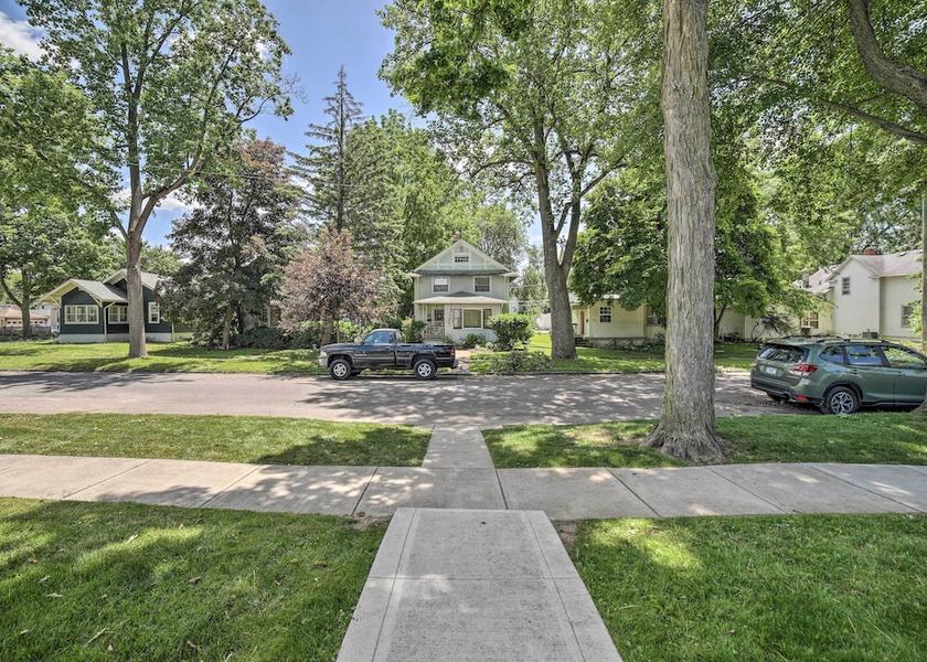 Indiana Fort Wayne Interior Entrance