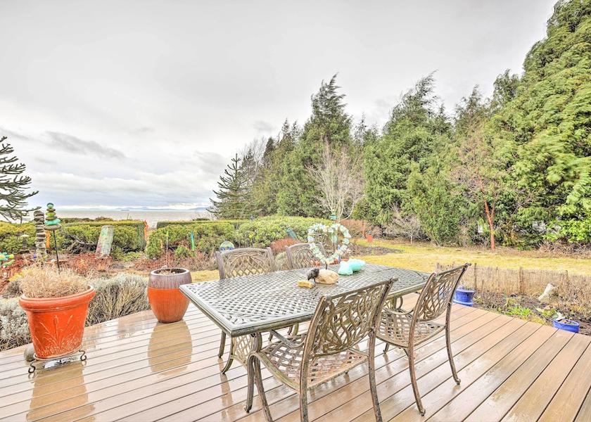 Washington Bellingham Interior Entrance