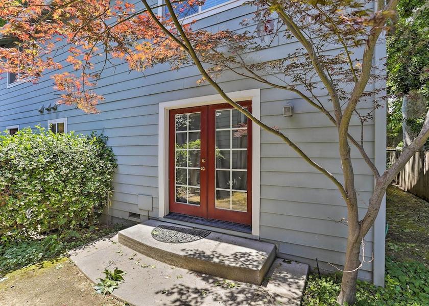 California Chico Interior Entrance