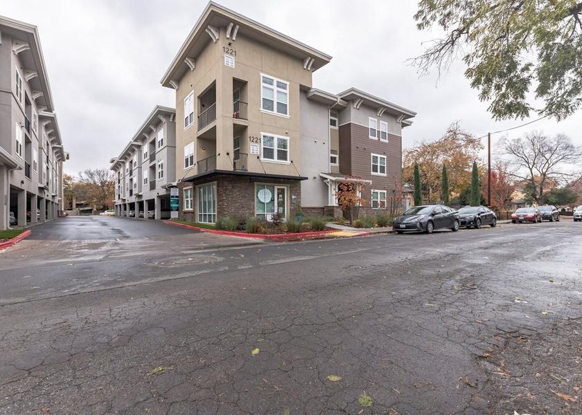 California Chico Exterior Detail