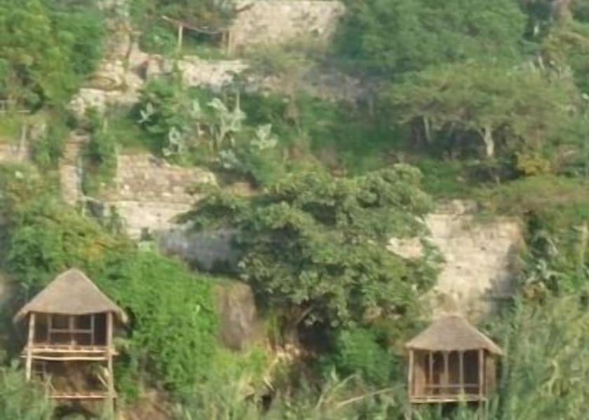  Debre Zeyit Exterior Detail