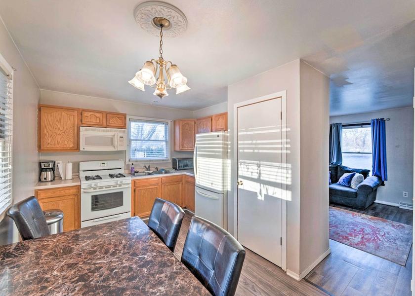 Illinois Rockford Interior Entrance