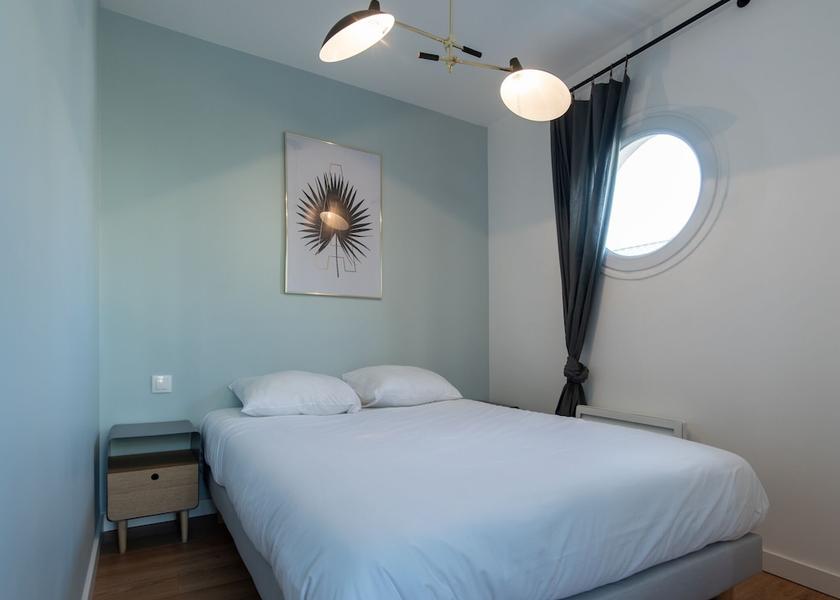 Auvergne-Rhone-Alpes Lyon Room