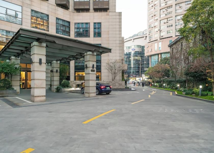  Shanghai Exterior Detail