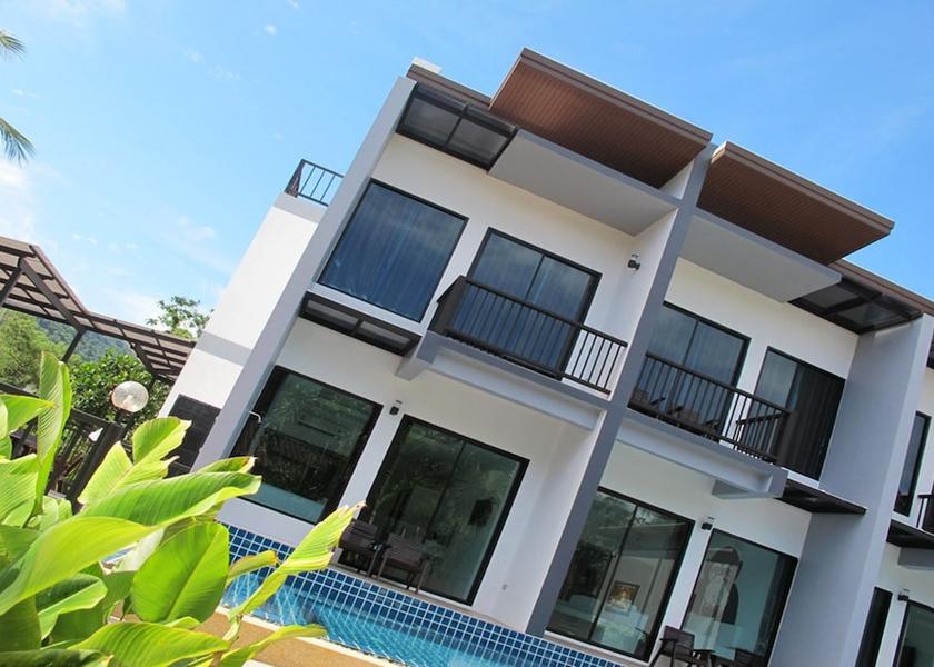 Phuket Province Rawai Room