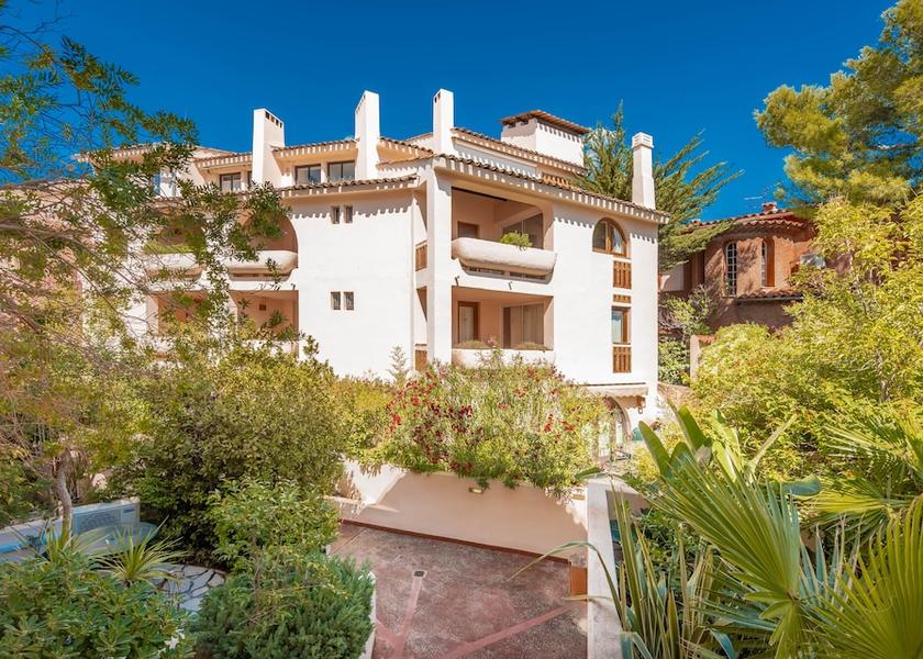 Provence - Alpes - Cote d'Azur Bandol Facade