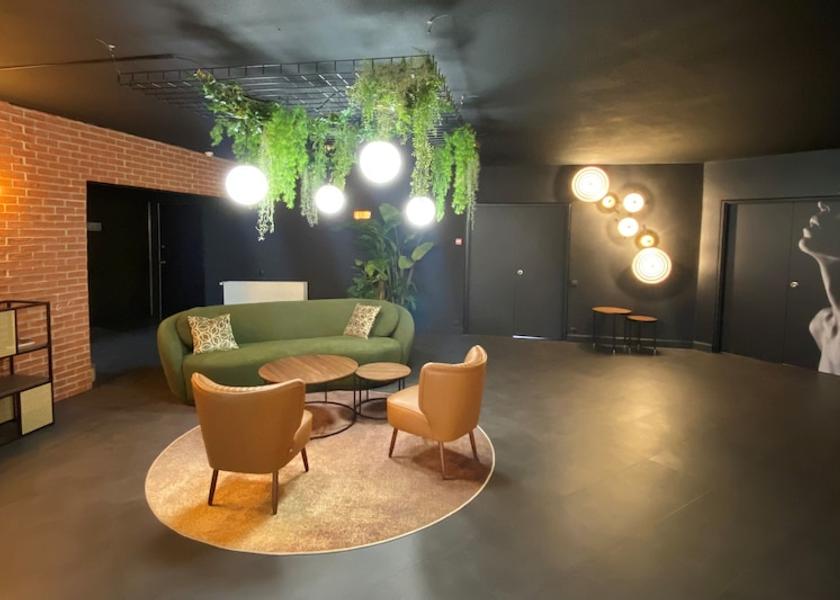 Bourgogne-Franche-Comte Beaune Reception