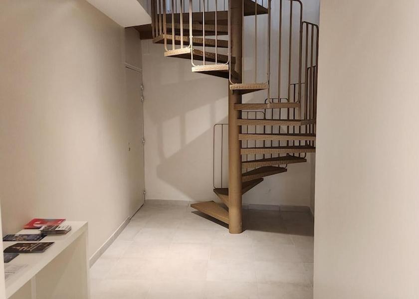 Centre - Loire Valley Bourges Interior Entrance