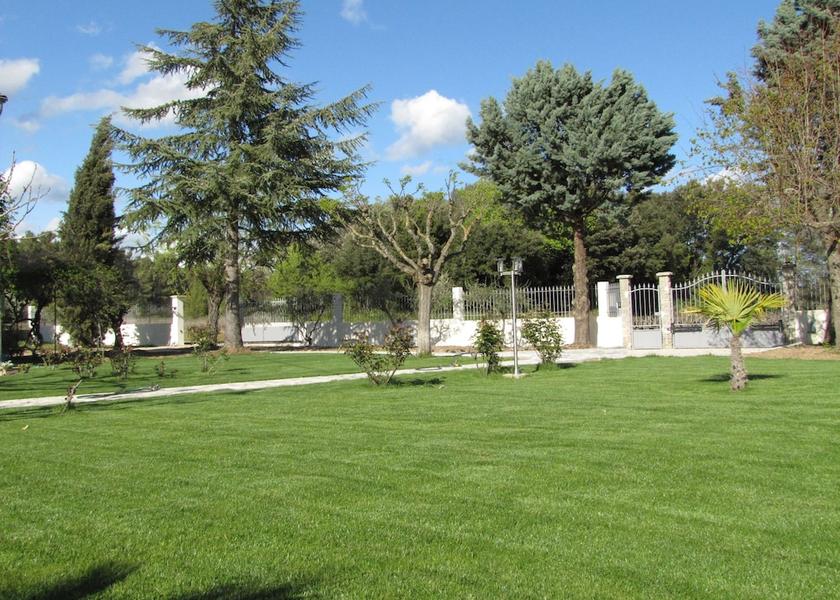 Provence - Alpes - Cote d'Azur Brignoles Garden