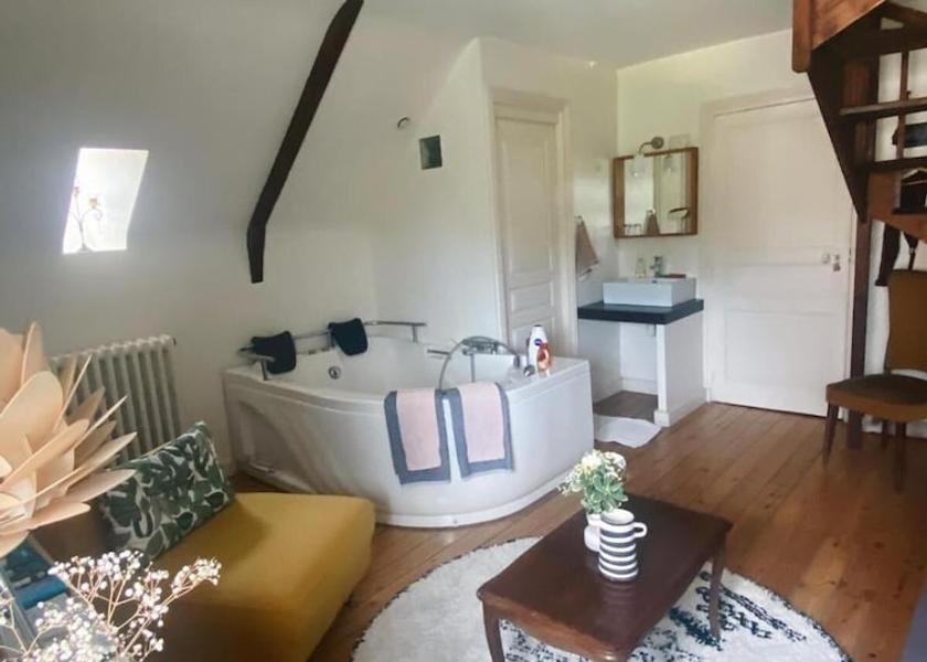 Brittany Dinan Living Area