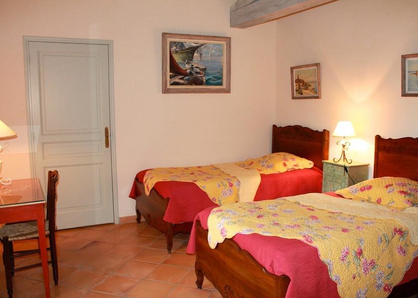 Auvergne-Rhone-Alpes Grignan Room