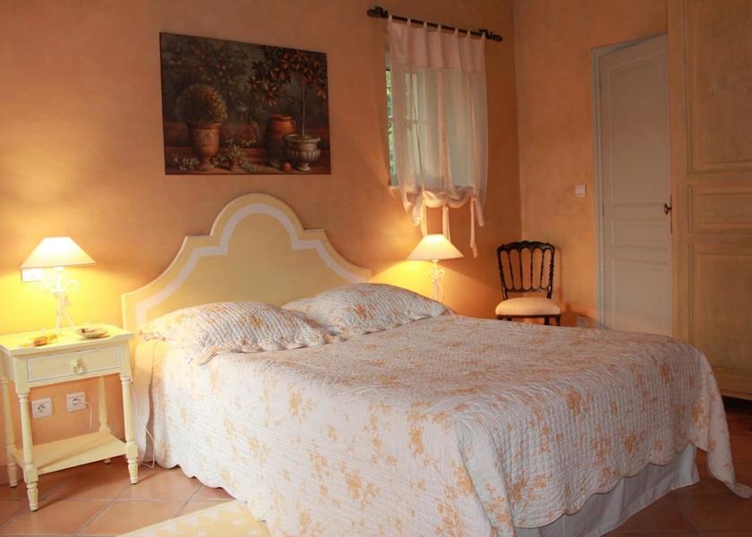 Auvergne-Rhone-Alpes Grignan Room