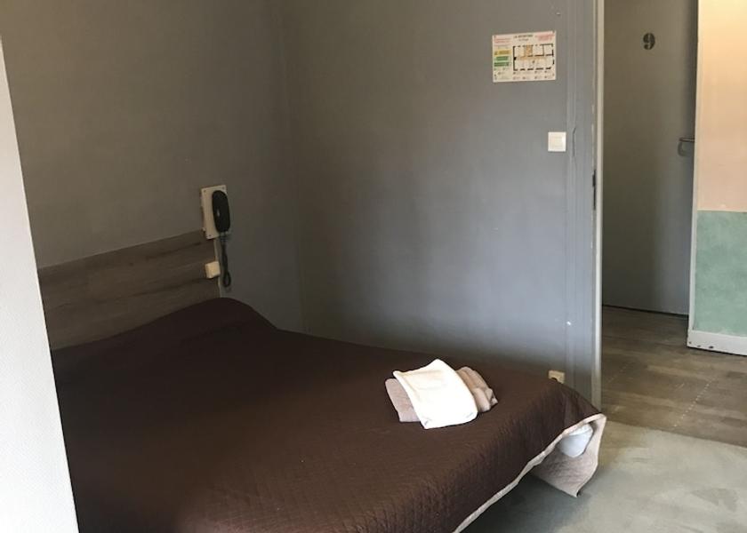 Pays de la Loire Le Mans Room