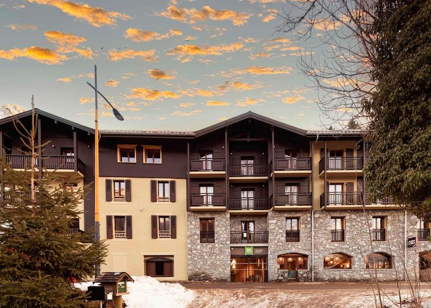 Auvergne-Rhone-Alpes Les Houches Primary image