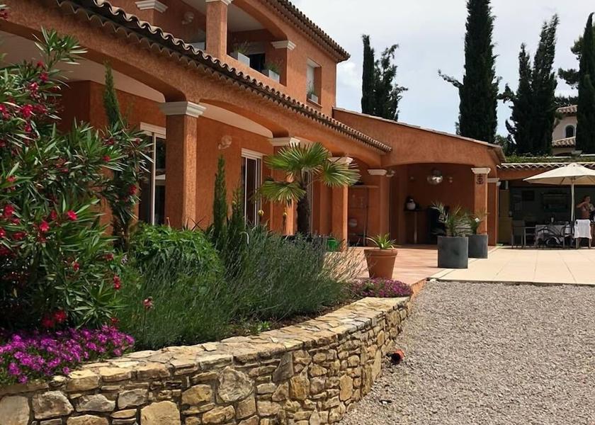 Provence-Alpes-Côte d'Azur Lorgues Facade