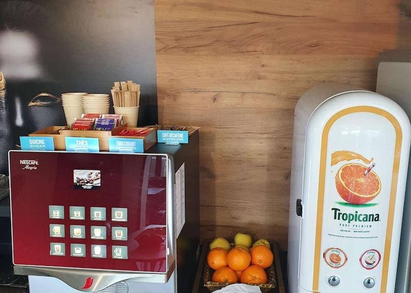 Provence - Alpes - Cote d'Azur Martigues Breakfast Area