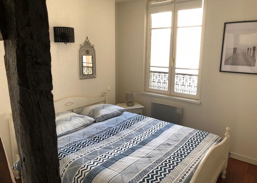 Grand Est Troyes Room