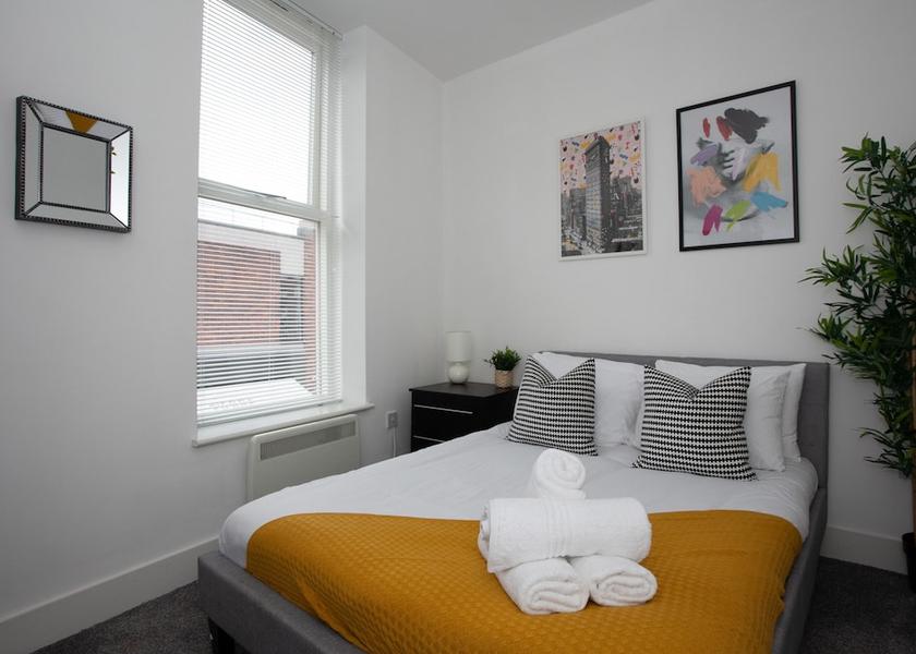 England Altrincham Room