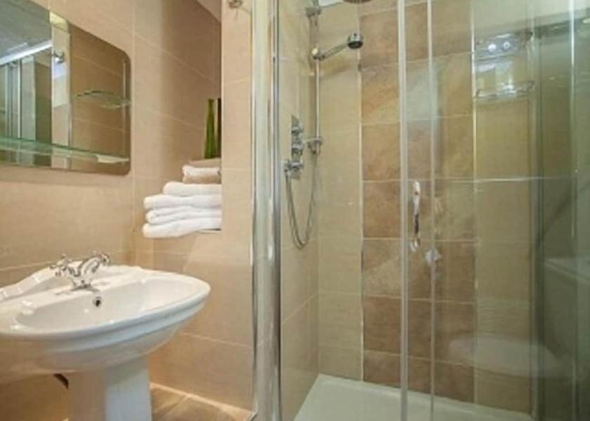 England Aylesbury Bathroom