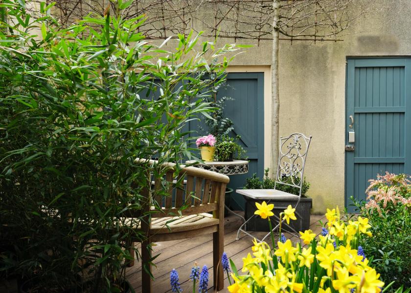 England Bath Outdoors