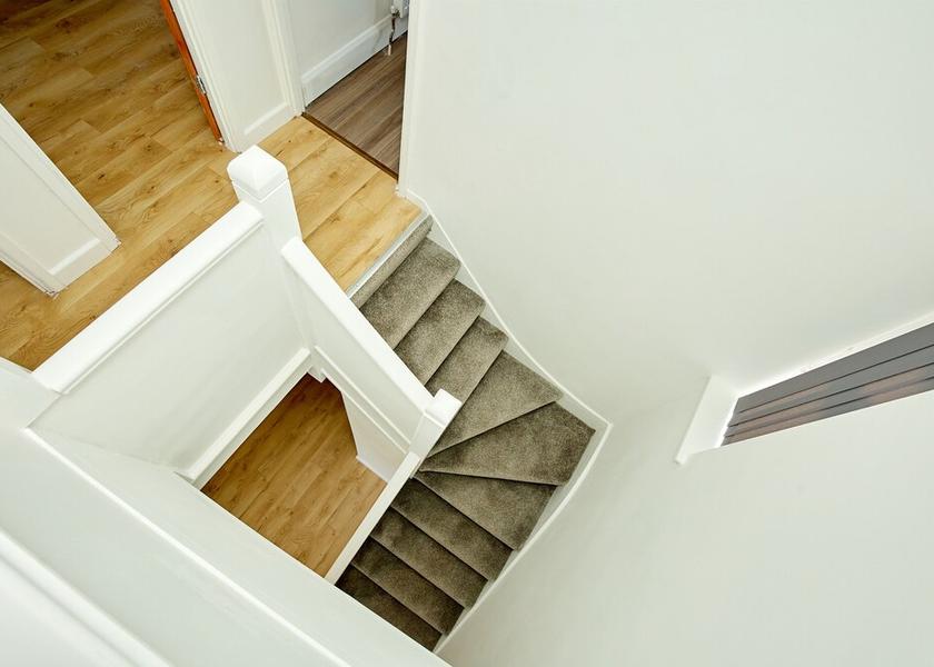 England Bexley Interior Entrance