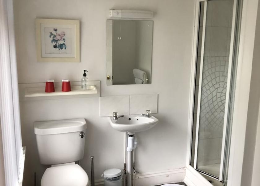 Wales Bridgend Bathroom