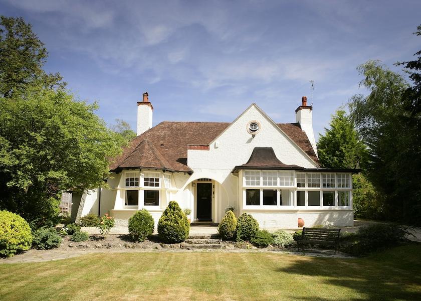 England Brockenhurst Facade