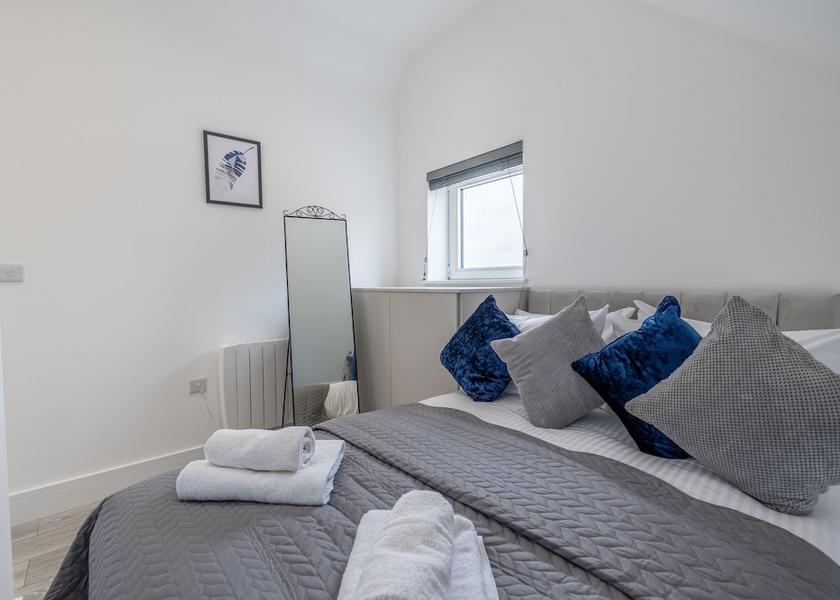 England Camberley Room