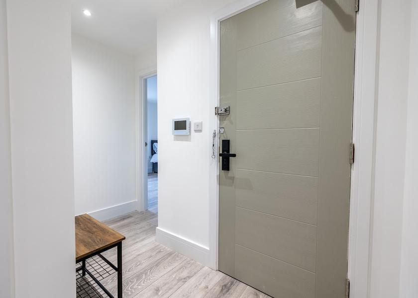 England Camberley Room