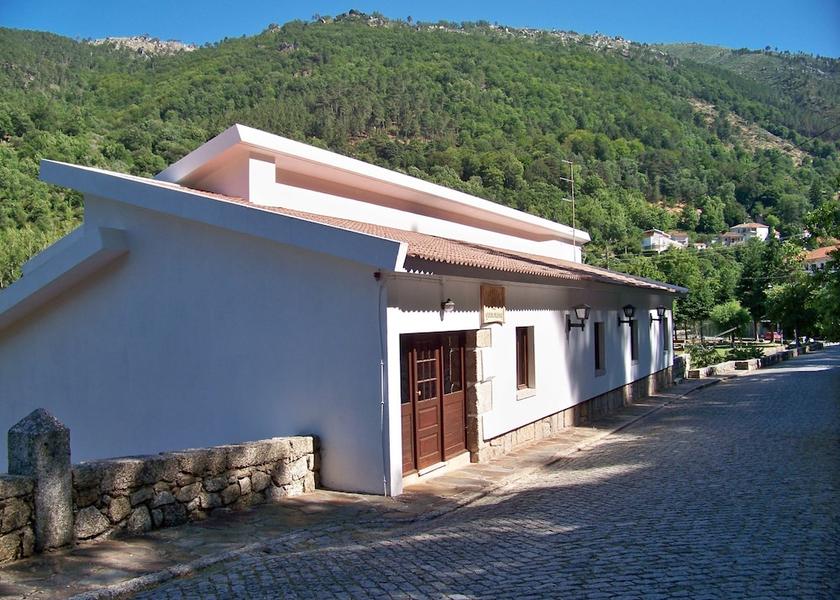 Guarda Manteigas Room