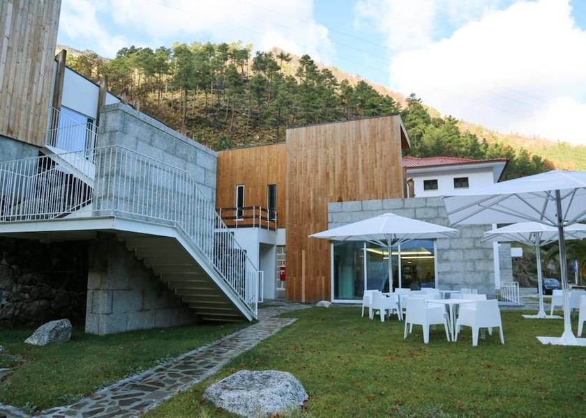 Guarda Manteigas Property grounds