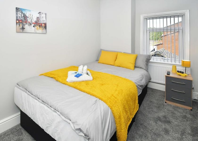 England Crewe Room