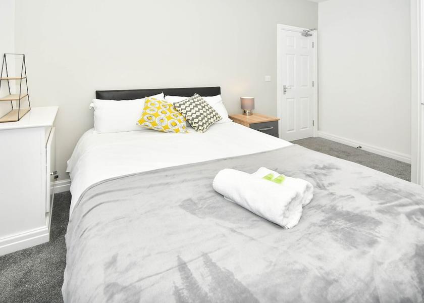 England Crewe Room