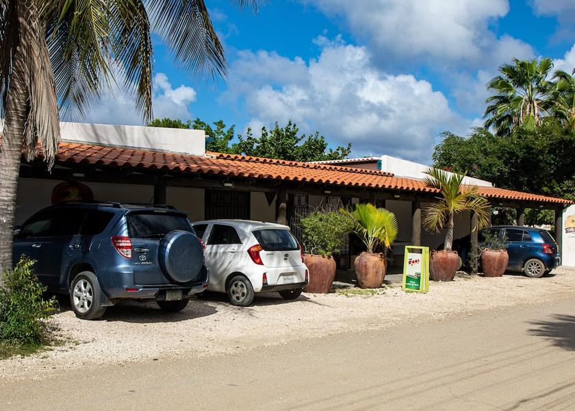 Bonaire Kralendijk Front of property