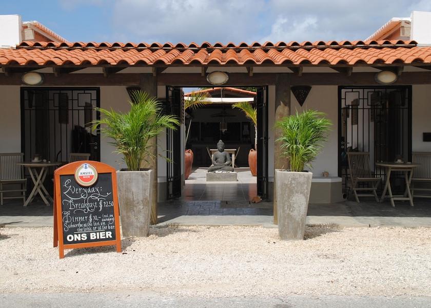 Bonaire Kralendijk Property entrance