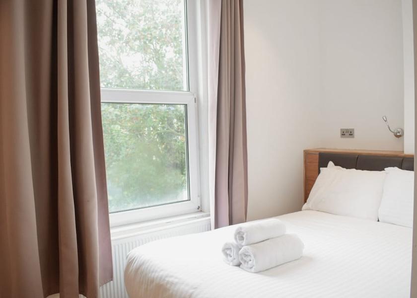 England Eastbourne Room