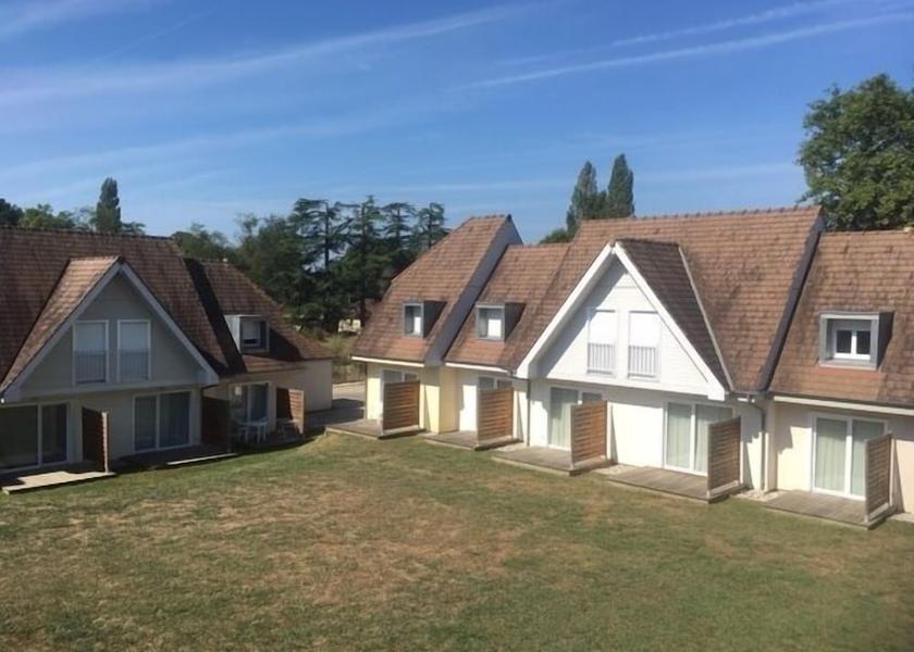 Nouvelle-Aquitaine Salies-de-Bearn Courtyard