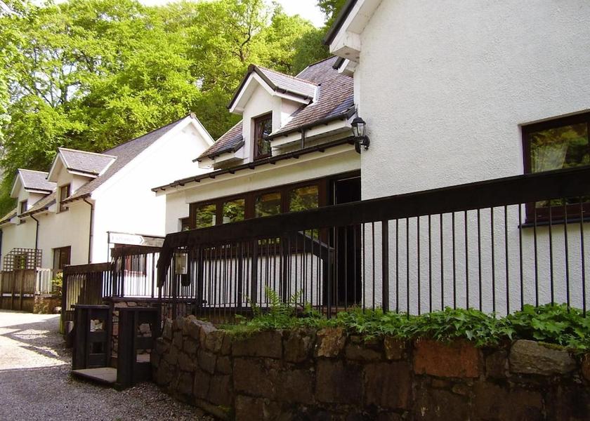 Scotland Fort William Exterior Detail