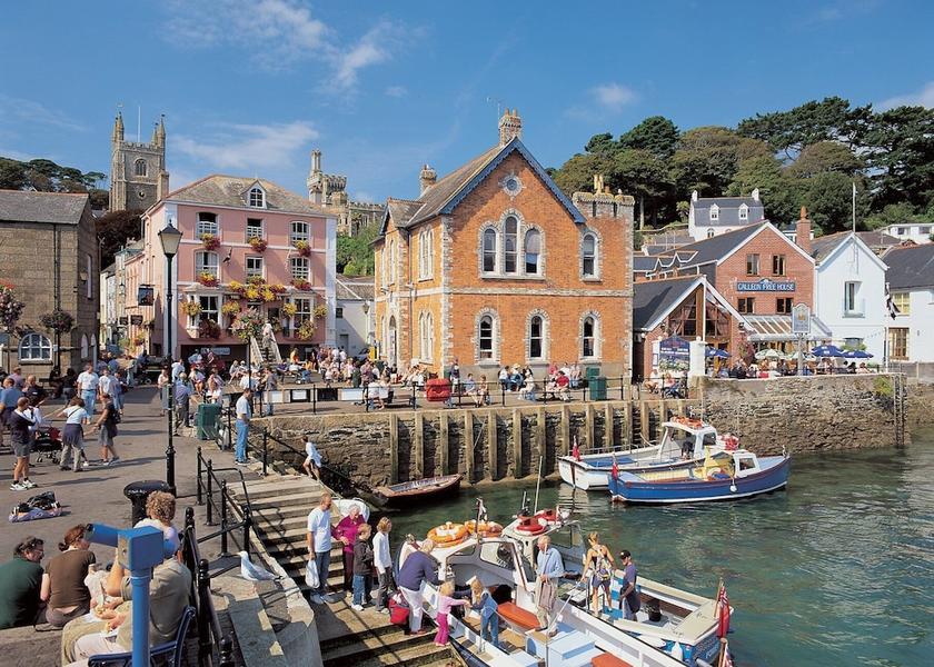 England Fowey Exterior Detail