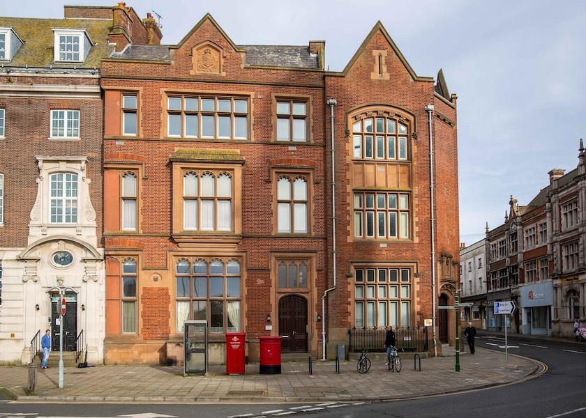 England Great Yarmouth Exterior Detail