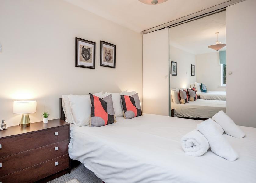 England Hatfield Room