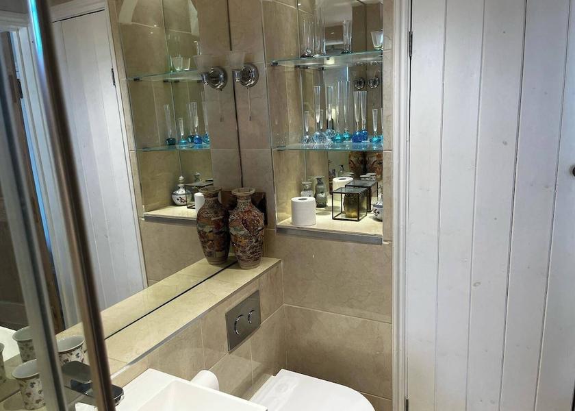 England Henley-on-thames Bathroom