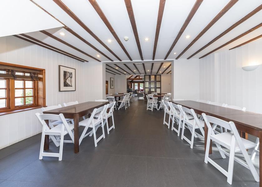 England Hook Meeting Room