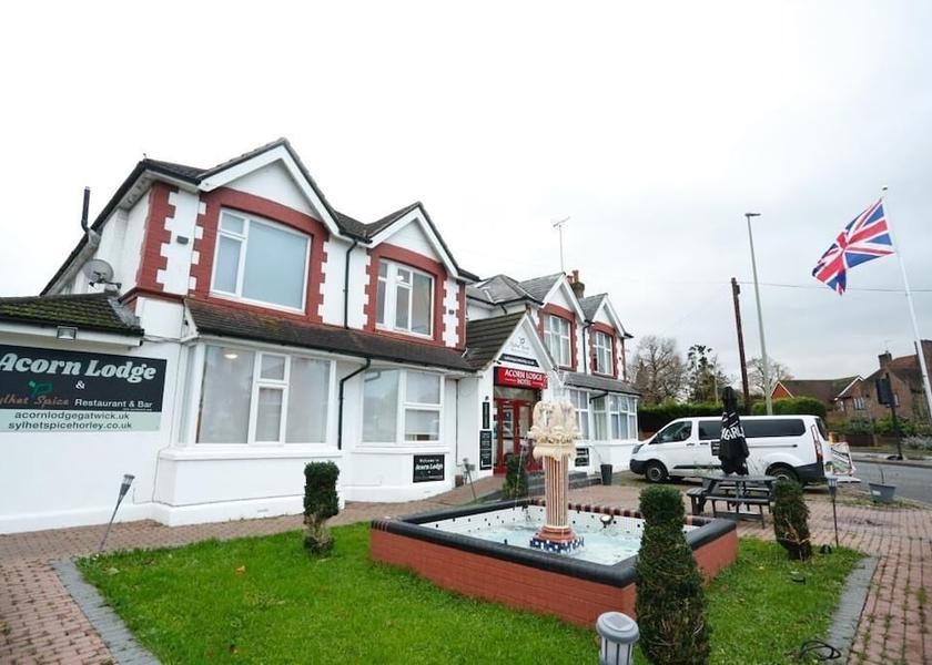 England Horley Facade