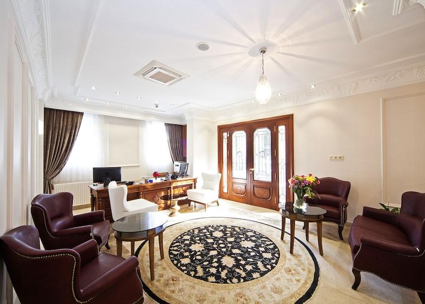  Istanbul Lobby