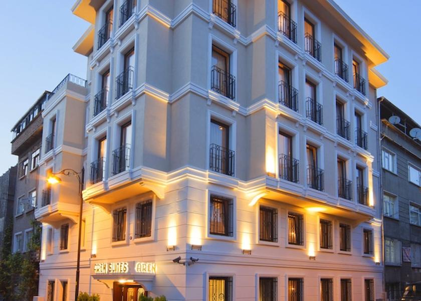  Istanbul Exterior Detail