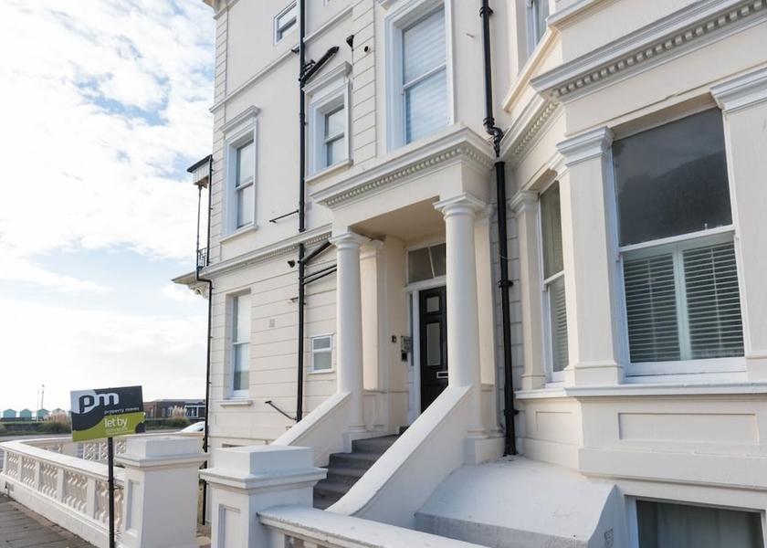 England Hove Exterior Detail
