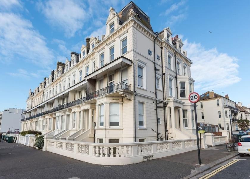 England Hove Exterior Detail