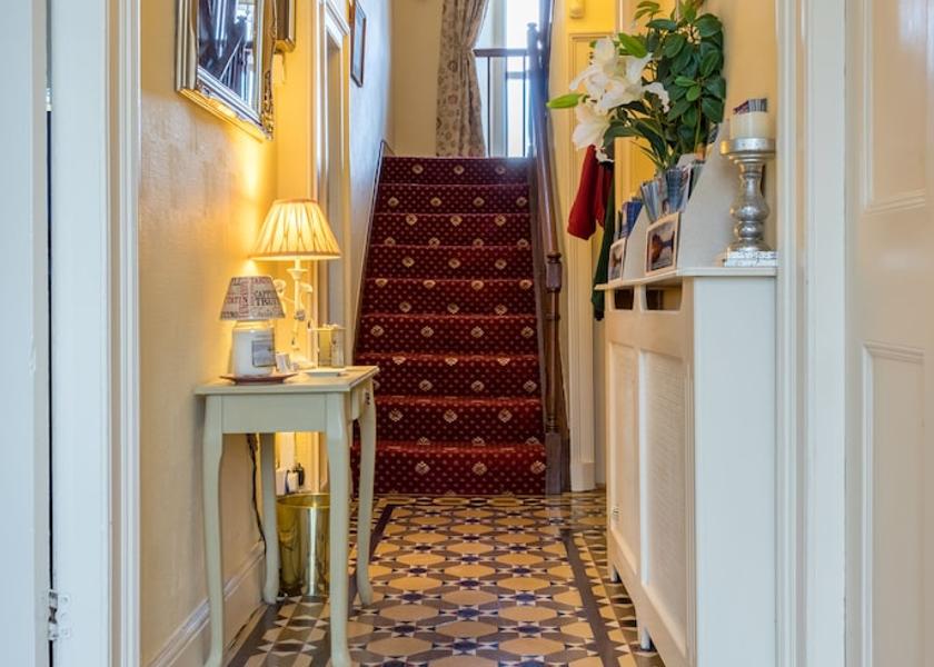 England Kendal Interior Entrance